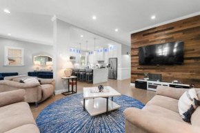 Laid Back Lake Life by AvantStay Waterfront View